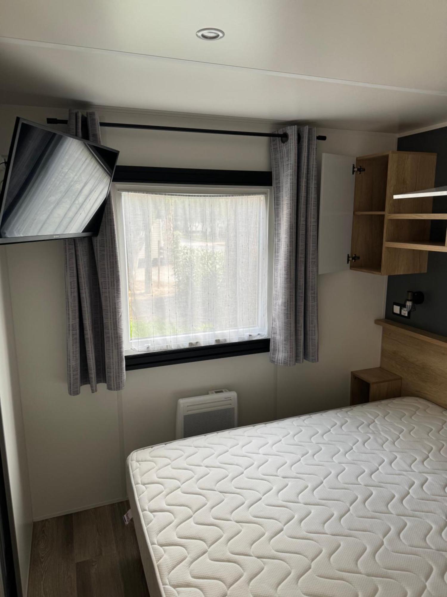 Mobilhome Camping Le Bosc سان سيبريان المظهر الخارجي الصورة